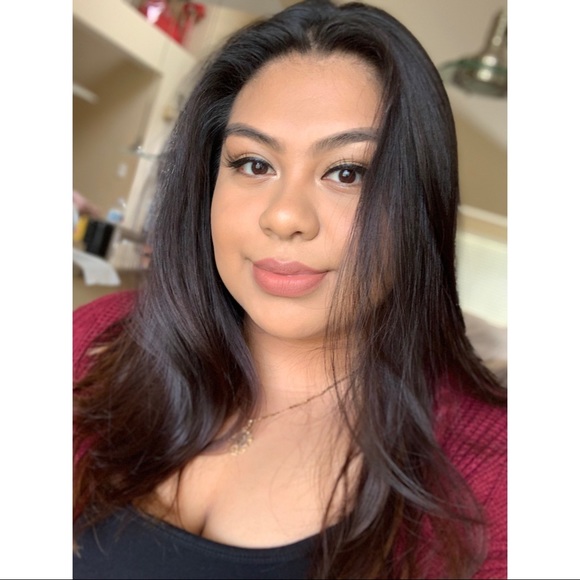 Meet your Posher, Angelica - Picture 1 of 1